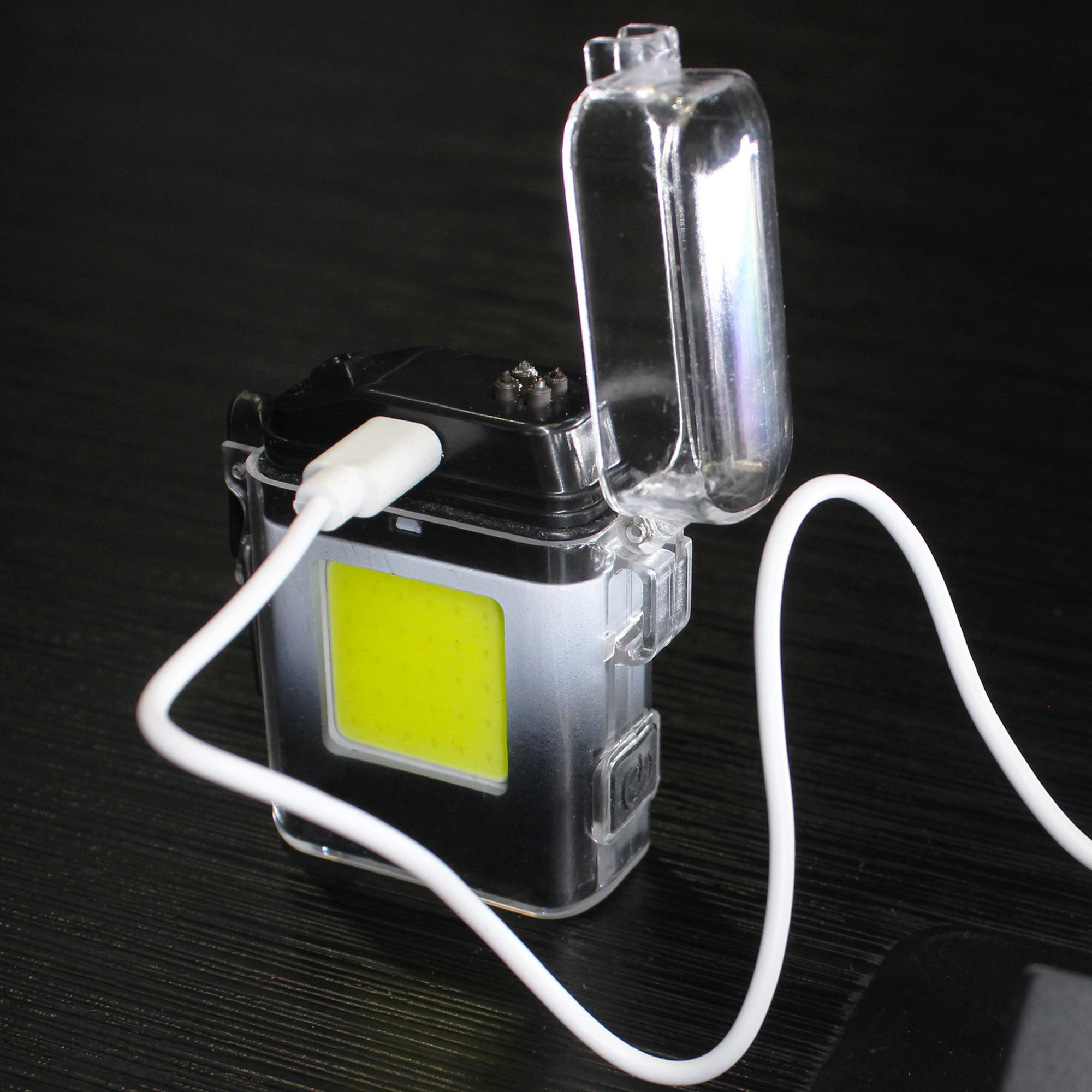 ENCENDEDOR CON LINTERNA